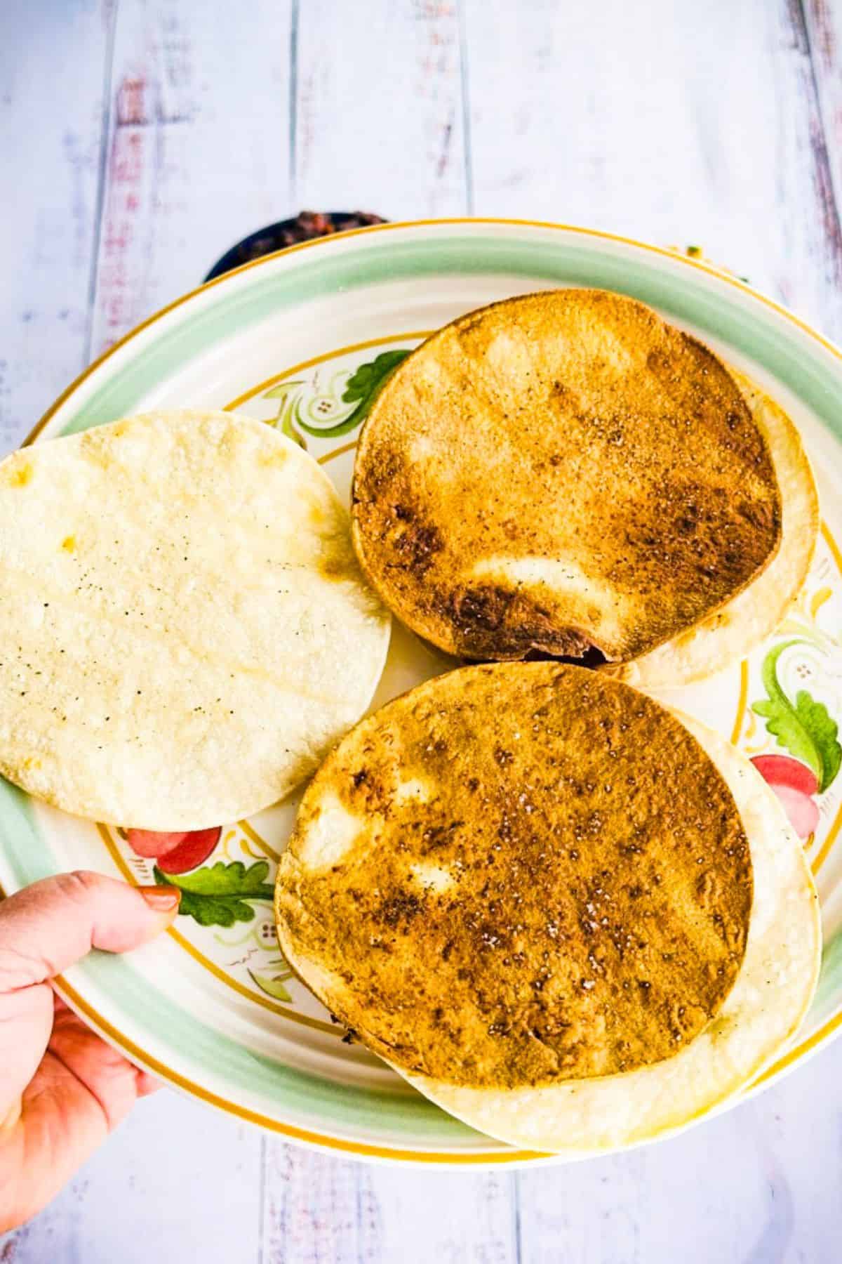 showing burnt tostadas vs cripy toasted tostadas