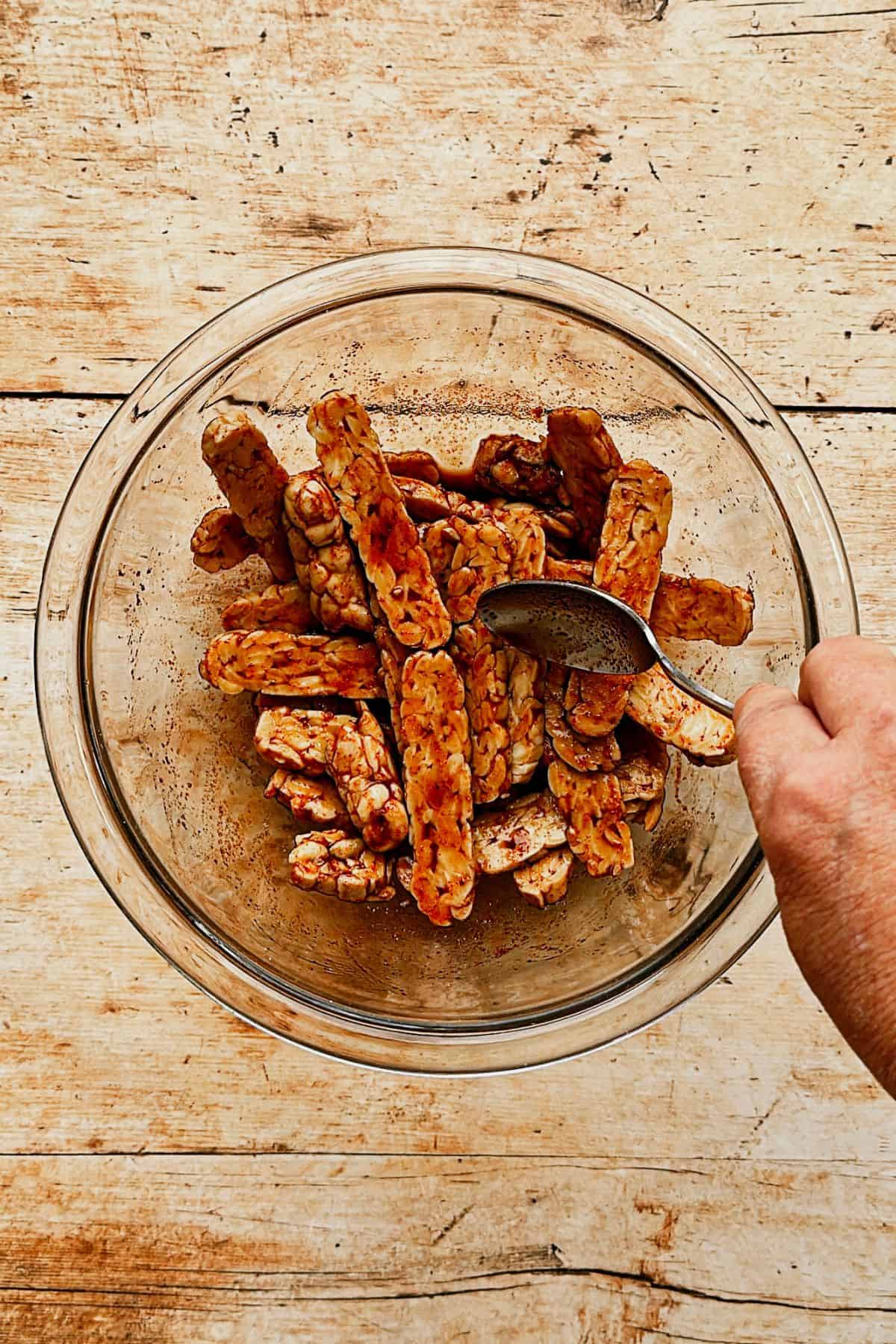 marinating tempeh