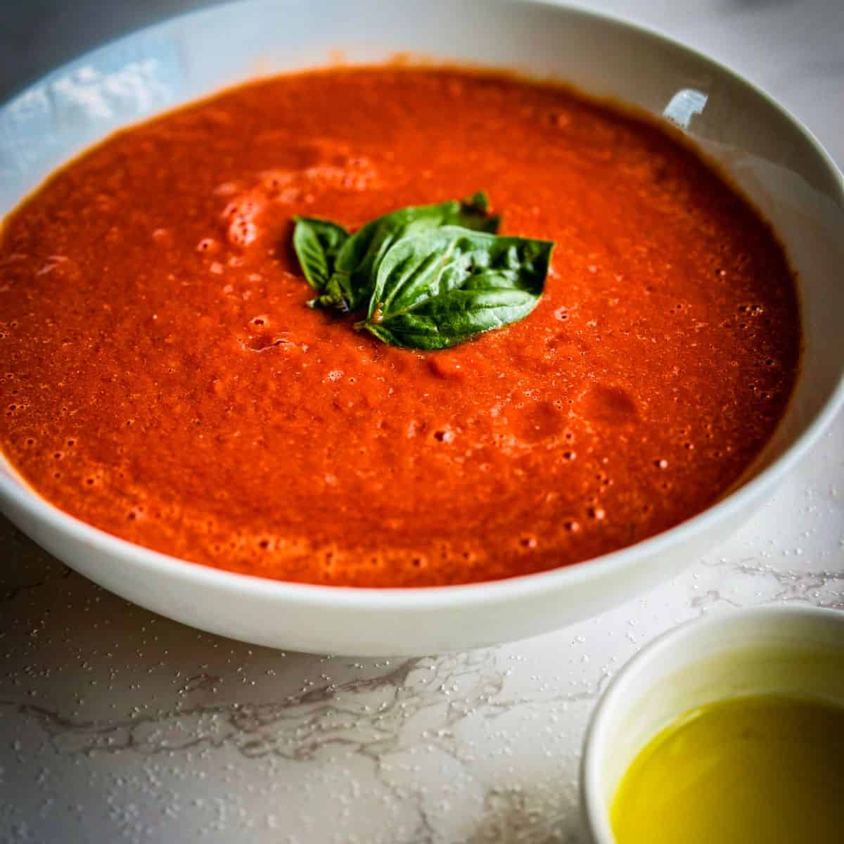pizza sauce in a bowl