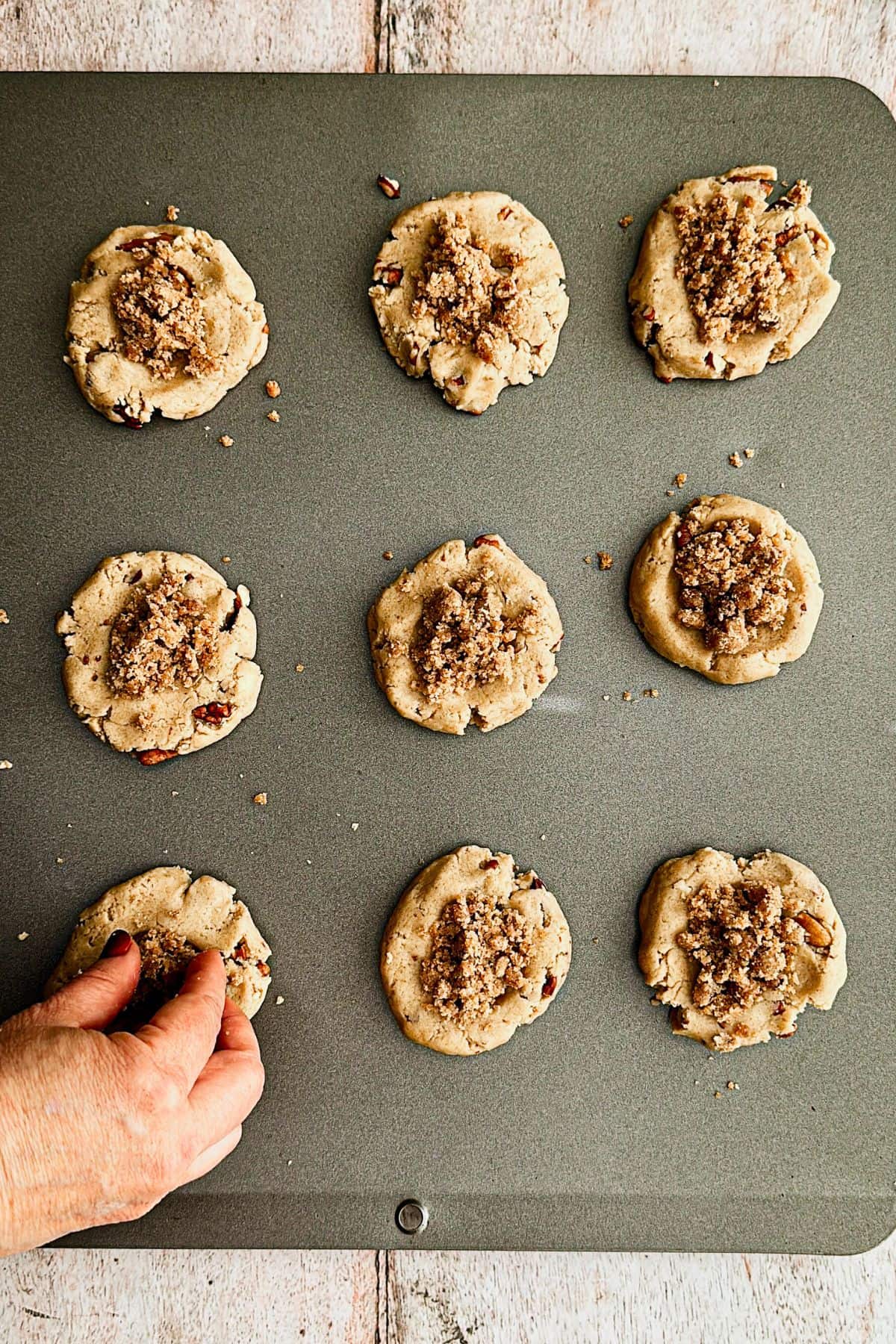 placing streusel on gilmore girls coffee cake cookies