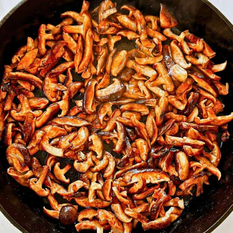 smoky glazed shiitake mushrooms