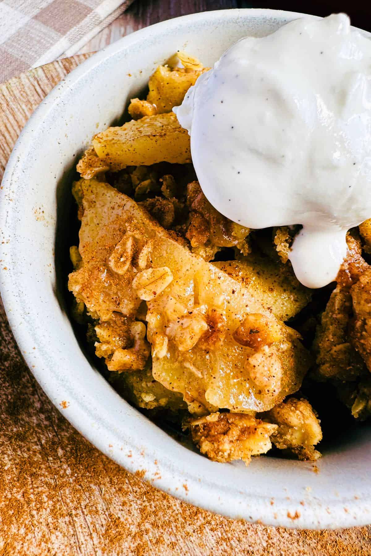 vegan apple crisp with ice cream