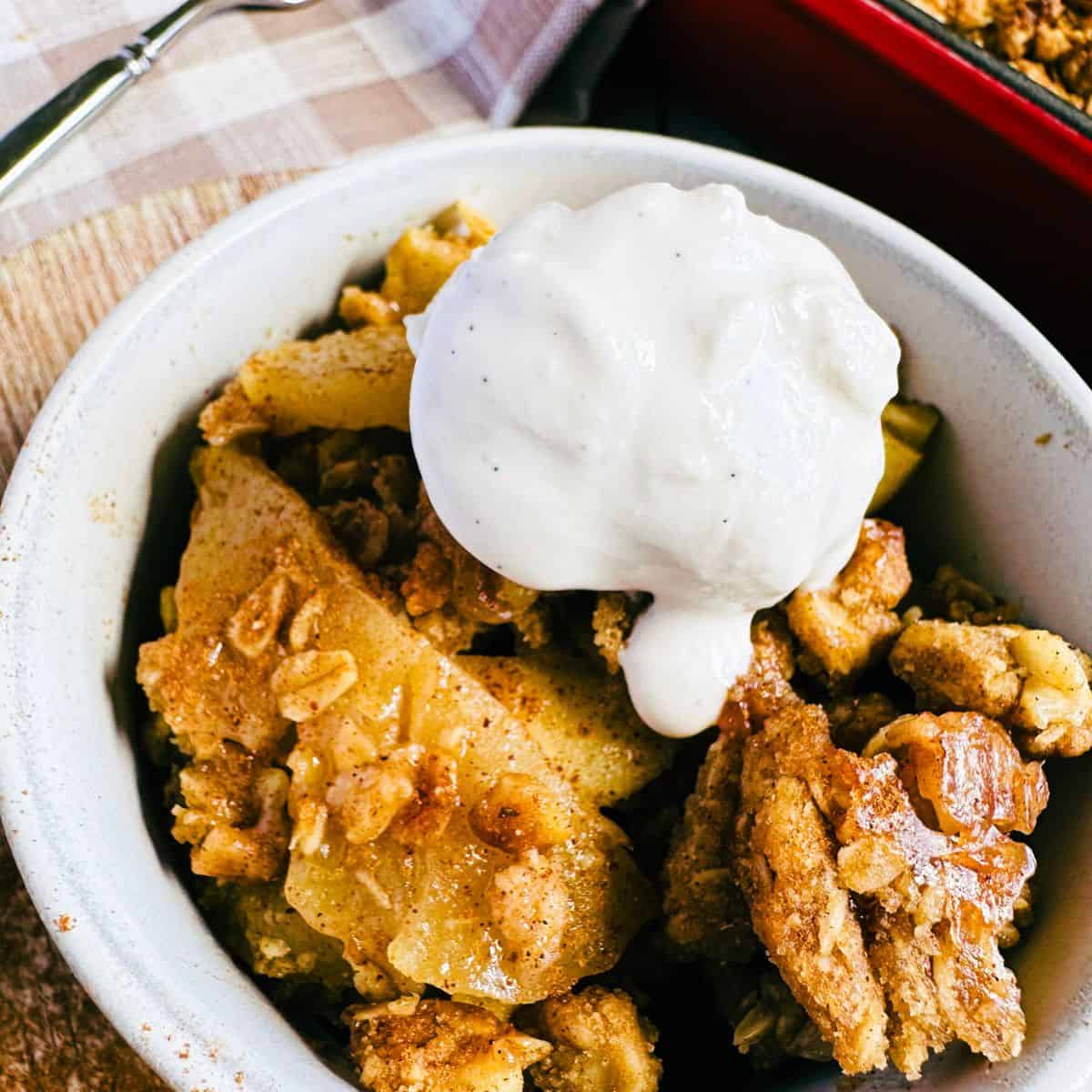 vegan apple crisp with ice cream