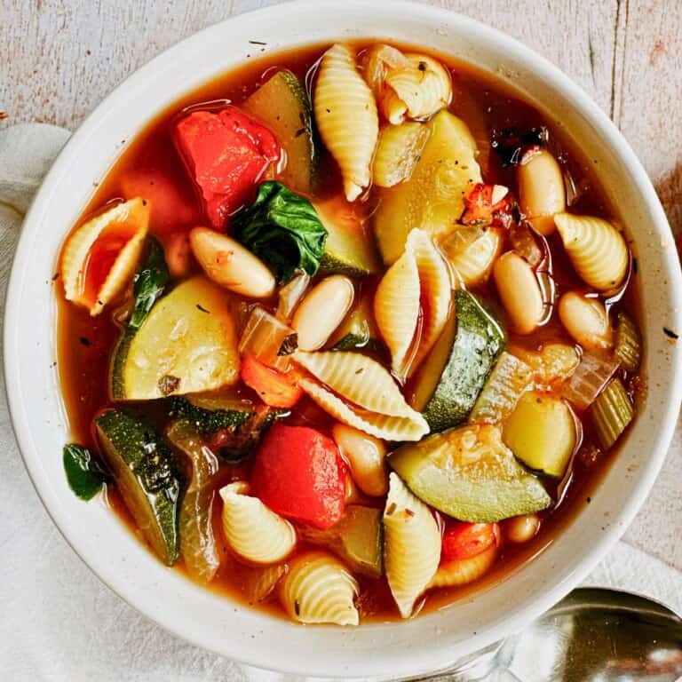 vegan minestron one pot soup